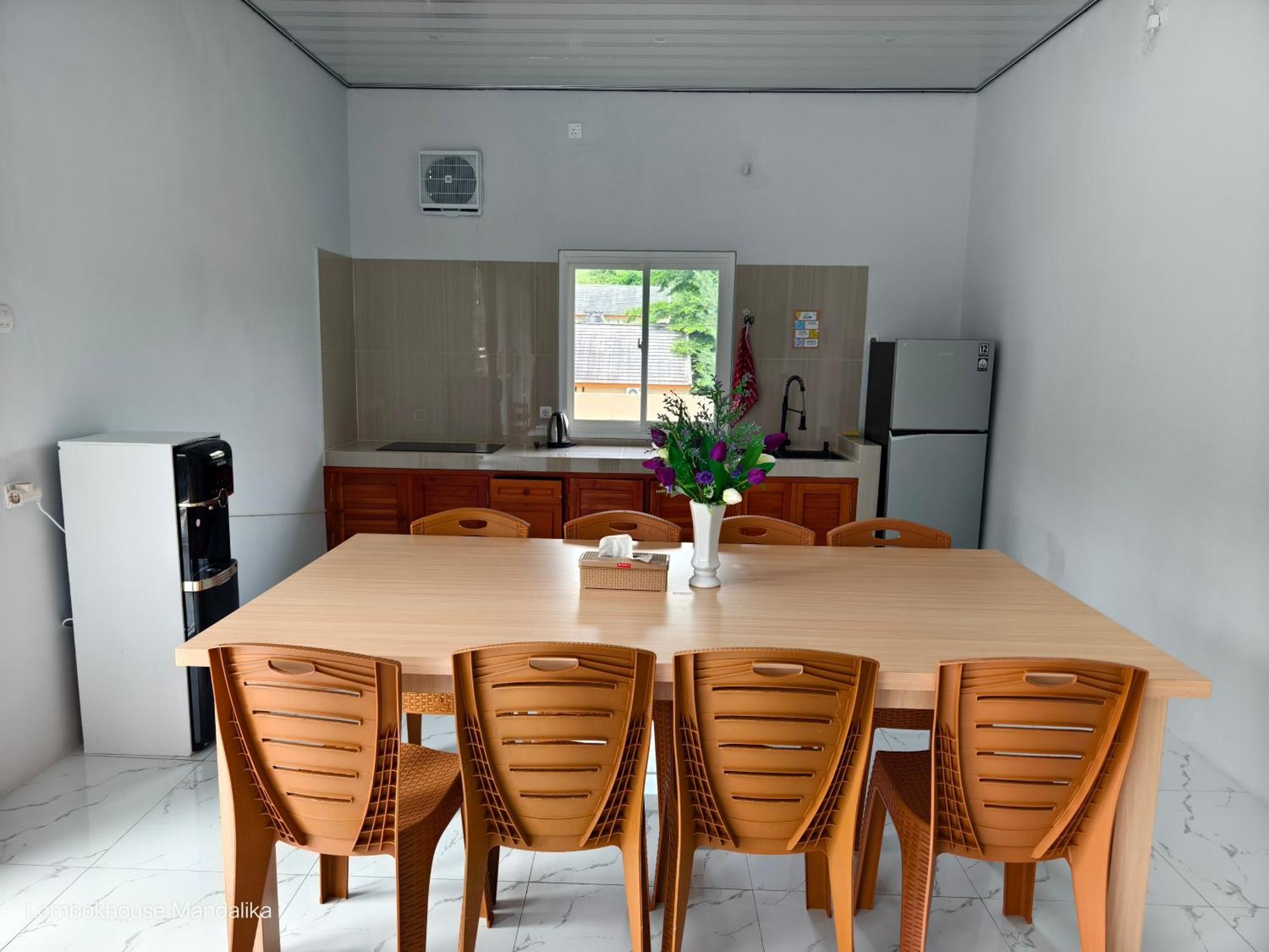 Lombokhouse Mandalika Hotel Kuta  Room photo